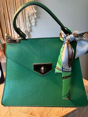 Green Leather Top-Handle Women's Bag - Unbranded